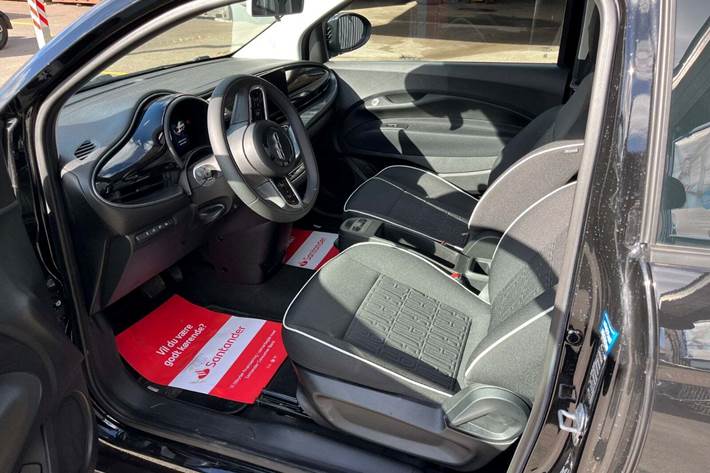 Sort Fiat 500e fra 2023