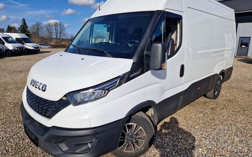 Iveco Daily 3,0 35S18 12m³ Van AG8