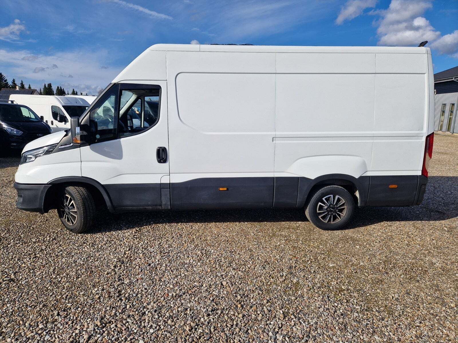 Iveco Daily 3,0 35S18 12m³ Van AG8
