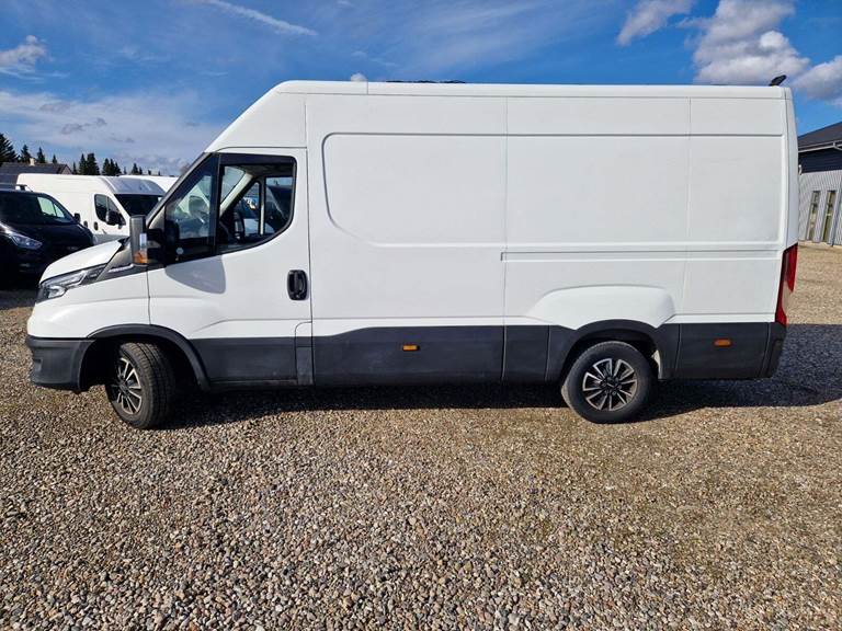 Iveco Daily 3,0 35S18 12m³ Van AG8