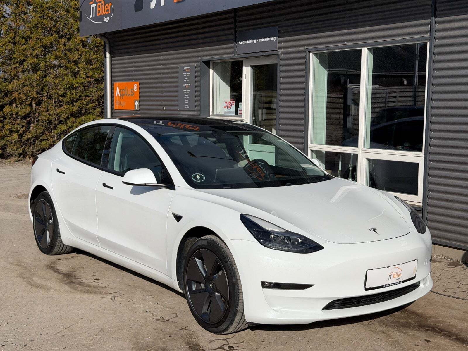 Tesla Model 3 Long Range RWD