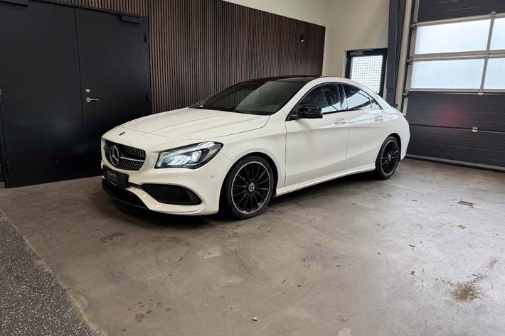 Hvid Mercedes CLA220 fra 2018
