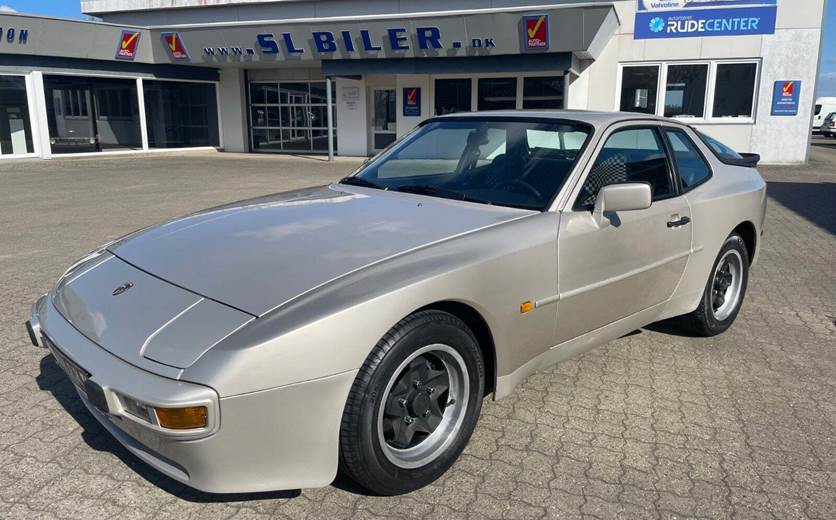 Porsche 944 2,5
