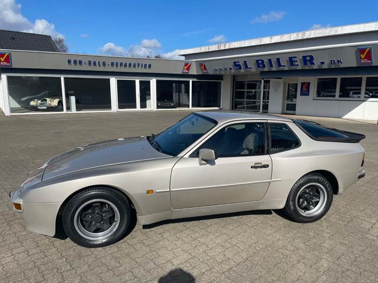 Porsche 944 2,5
