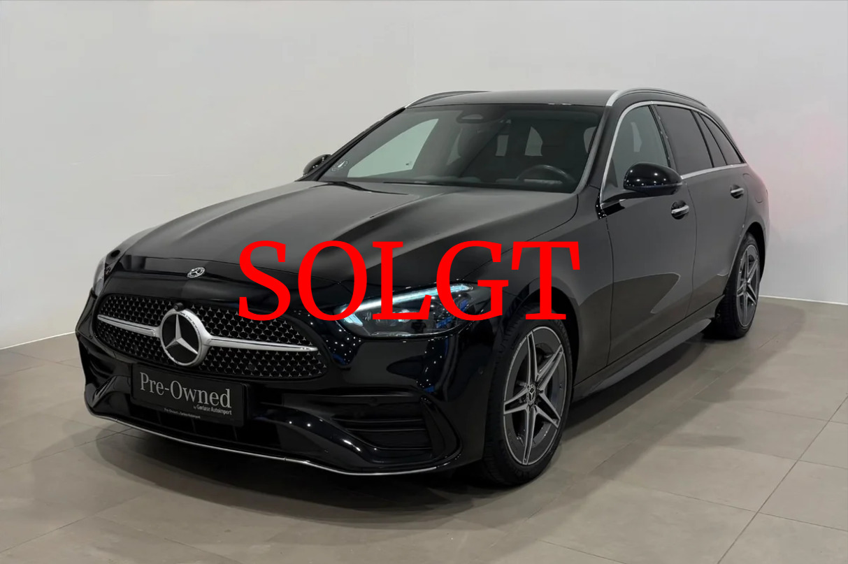 Sort Mercedes C300 e fra 2022 set udefra