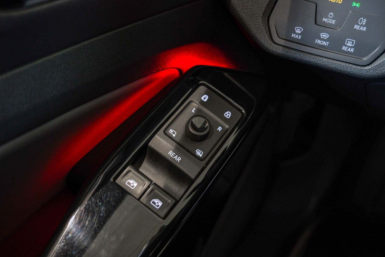 Blå VW ID.4 fra 2022