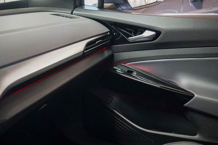 Blå VW ID.4 fra 2022