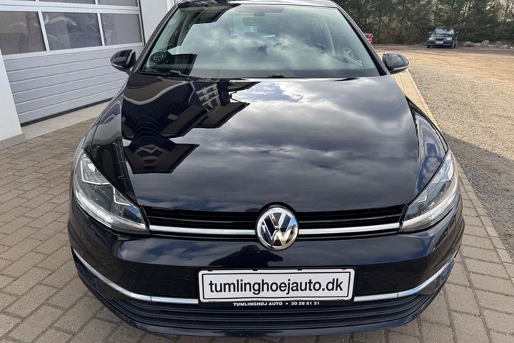 Sort VW Golf VII fra 2019