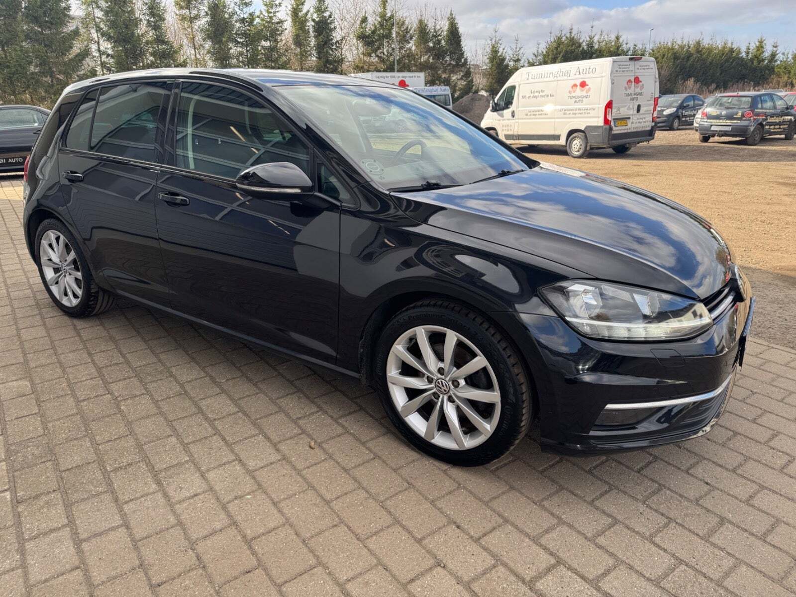 Sort VW Golf VII fra 2019