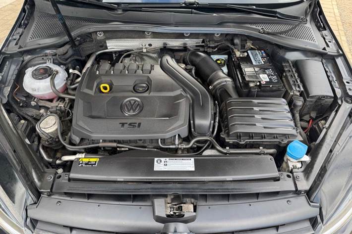 Sort VW Golf VII fra 2019