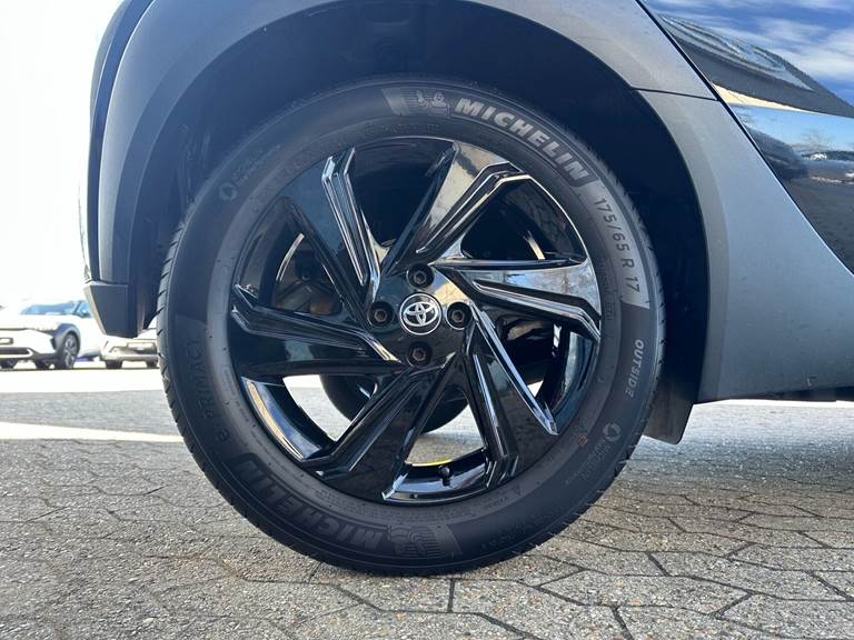 Toyota Aygo X 1,0 VVT-I Active 72HK 5d Aut.