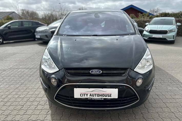 Sort Ford S-MAX fra 2011