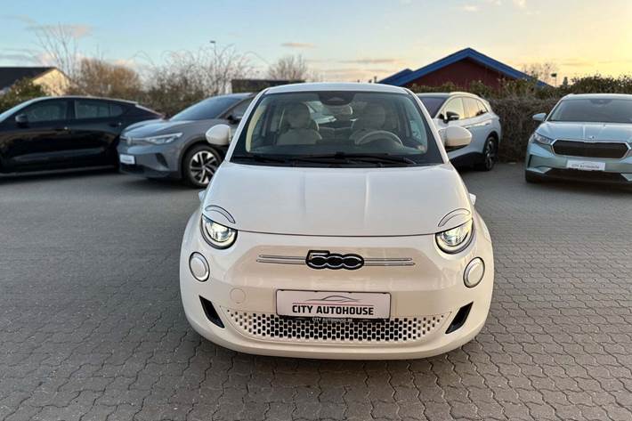 undefined Fiat 500e fra 2023