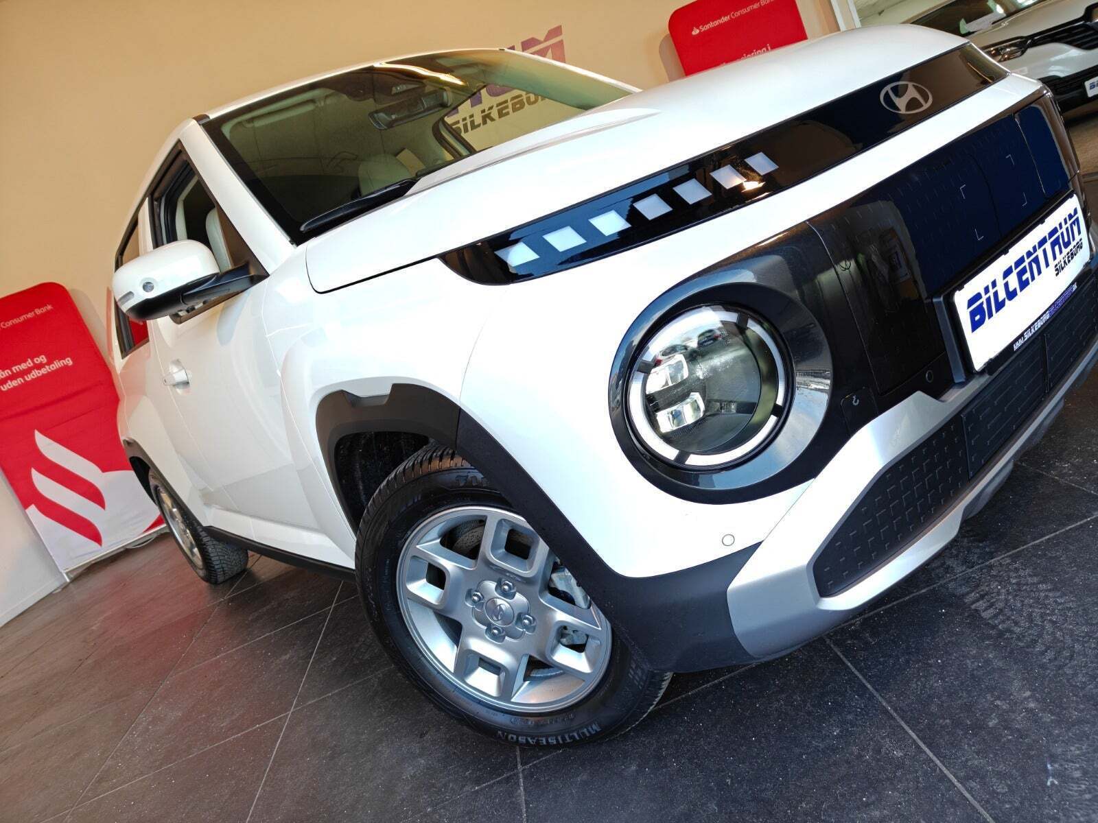 Hvid Hyundai Inster fra 2025