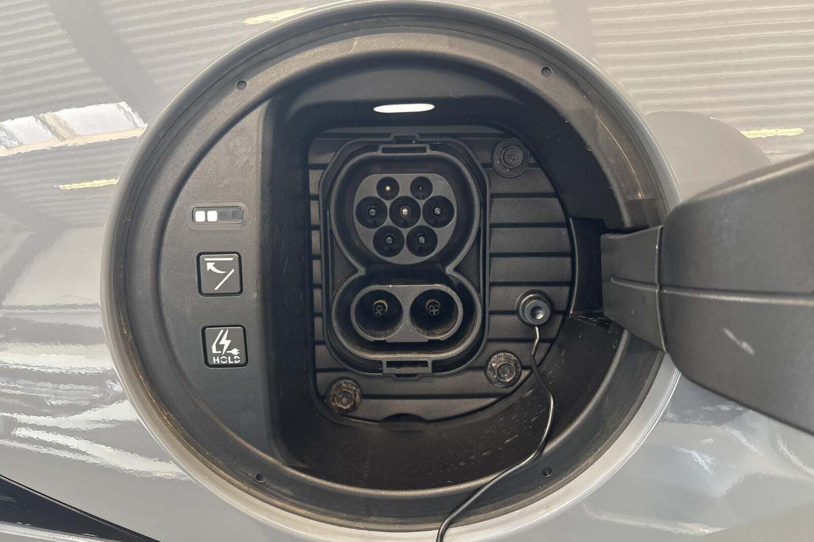 Blå Hyundai Ioniq 6 fra 2024