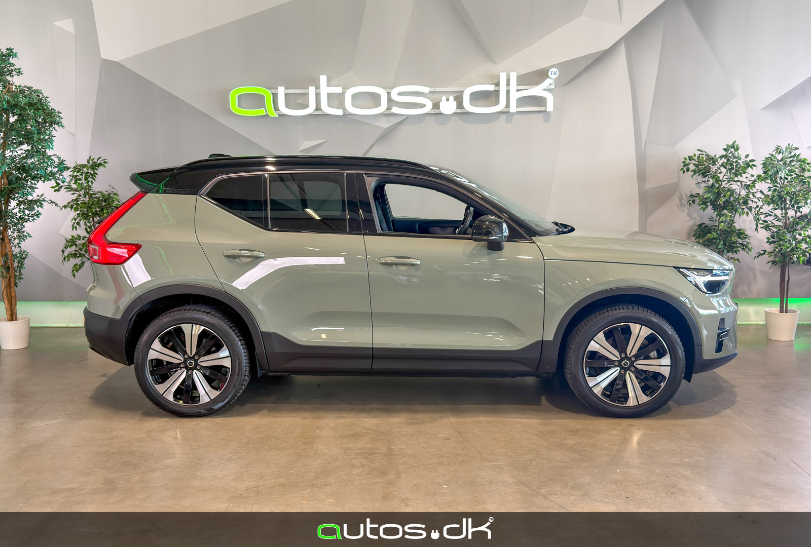Volvo XC40 P6 ReCharge Plus