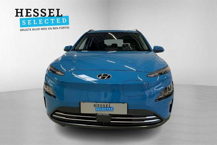 Blå Hyundai Kona fra 2021