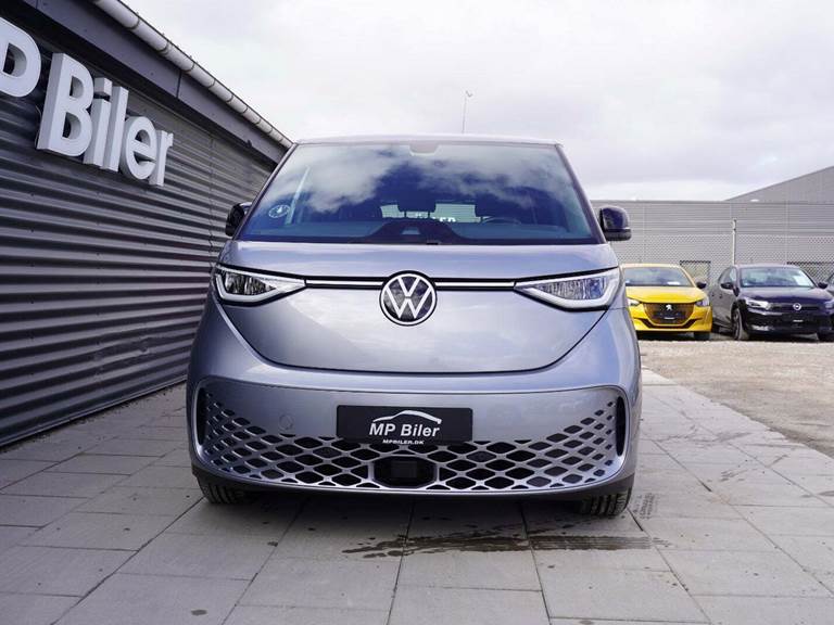 VW ID.Buzz 77 Pro Van