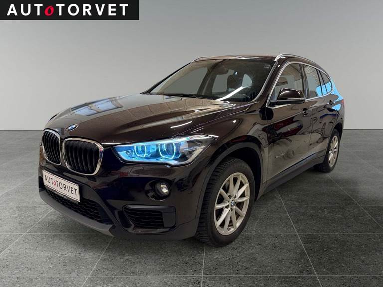 BMW X1 2,0 sDrive18d Sport Line aut.
