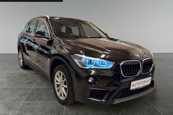 Brun BMW X1 fra 2018