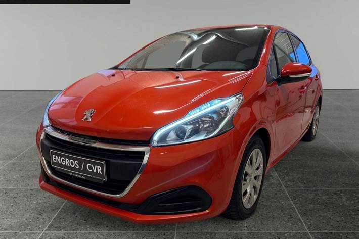 Orange Peugeot 208 fra 2018