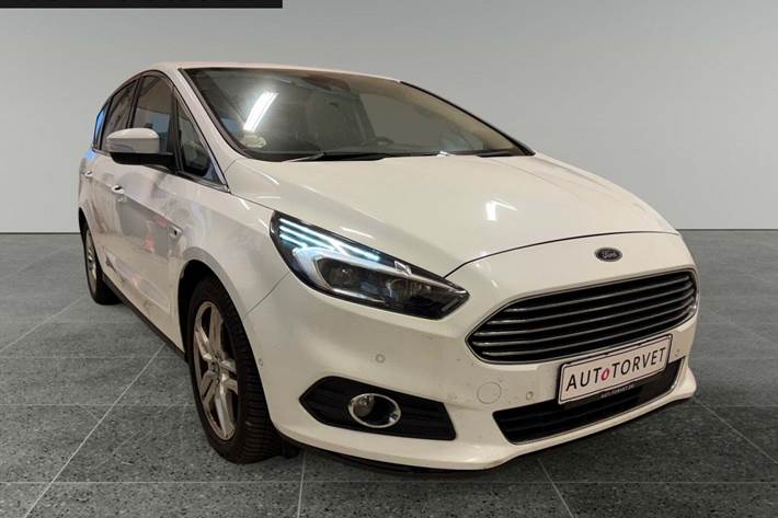Hvid Ford S-MAX fra 2015