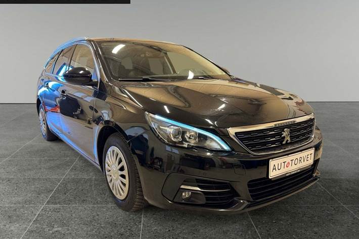 Sort Peugeot 308 fra 2020