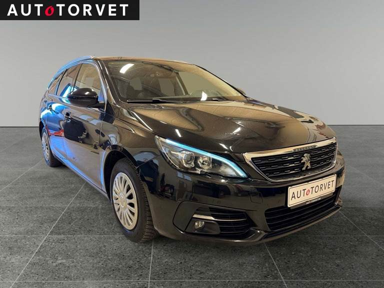 Peugeot 308 1,5 BlueHDi 130 Infinity Sky SW