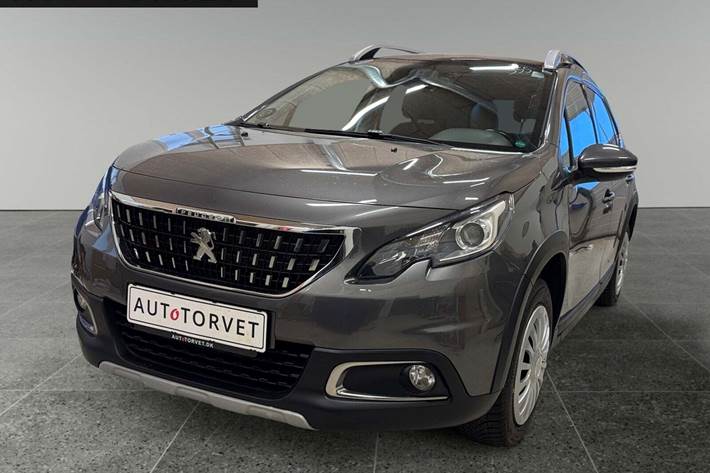 Grå Peugeot 2008 fra 2018
