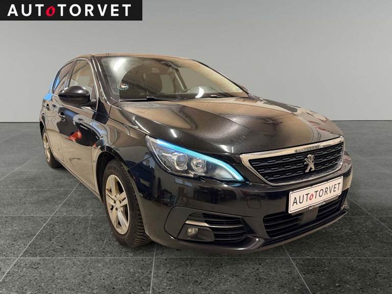 Peugeot 308 1,5 BlueHDi 130 Selection Sky