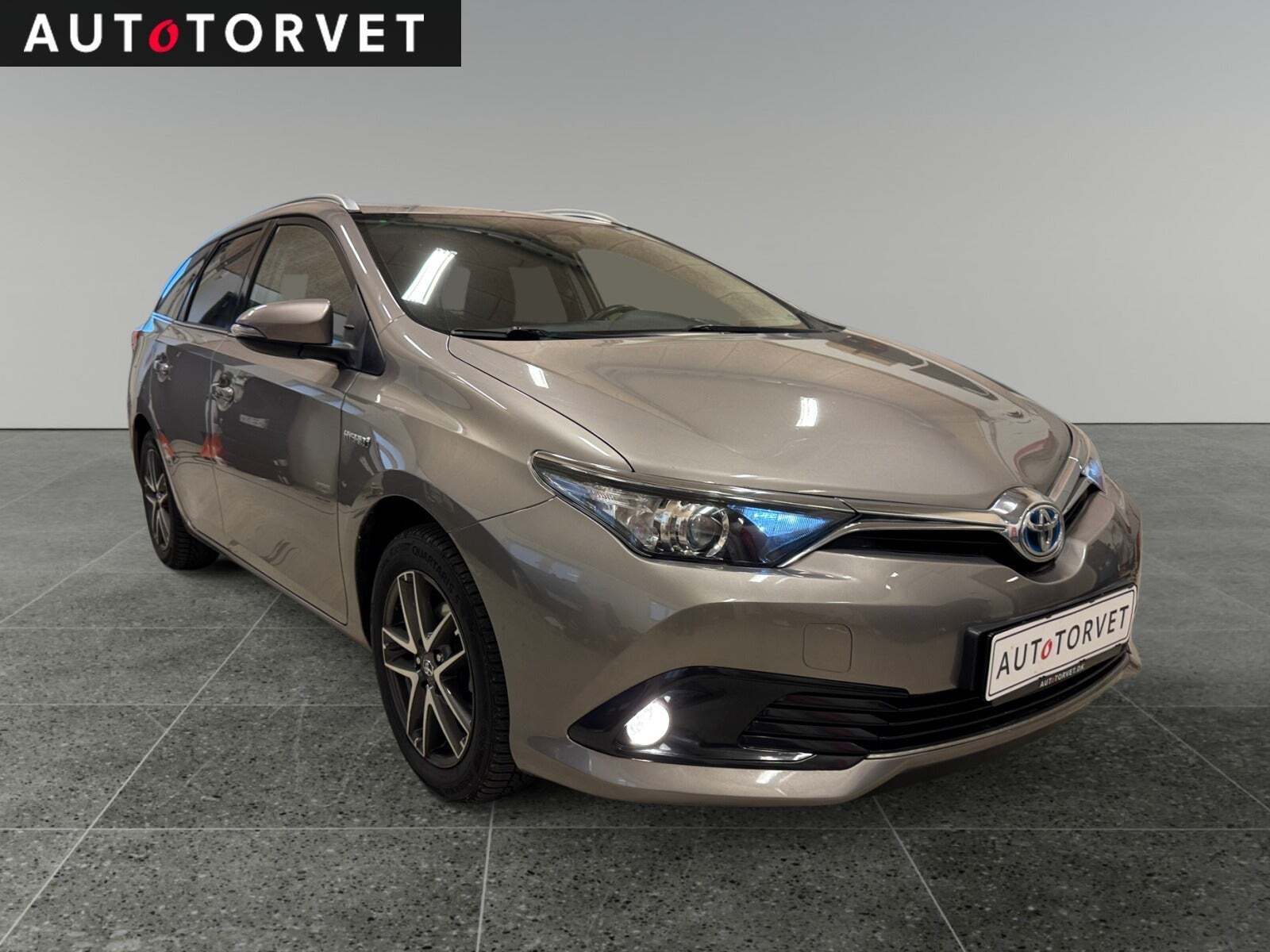 Toyota Auris 1,8 Hybrid H2 Premium Comfort CVT