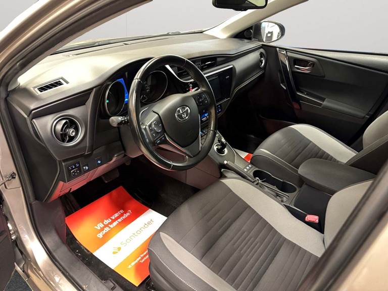 Toyota Auris 1,8 Hybrid H2 Premium Comfort CVT