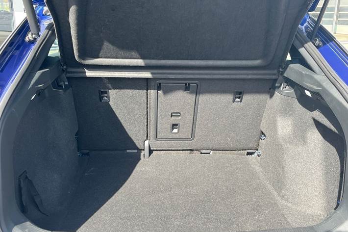 Blå VW ID.5 fra 2023