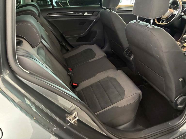 VW Golf VII 1,5 TSi 150 Highline Variant DSG