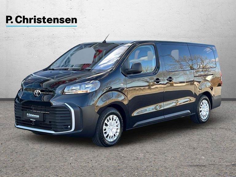 Toyota Proace Verso 75 Long Shuttle
