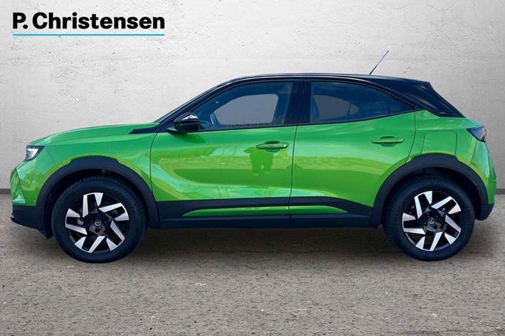 Grøn Opel Mokka-e fra 2023