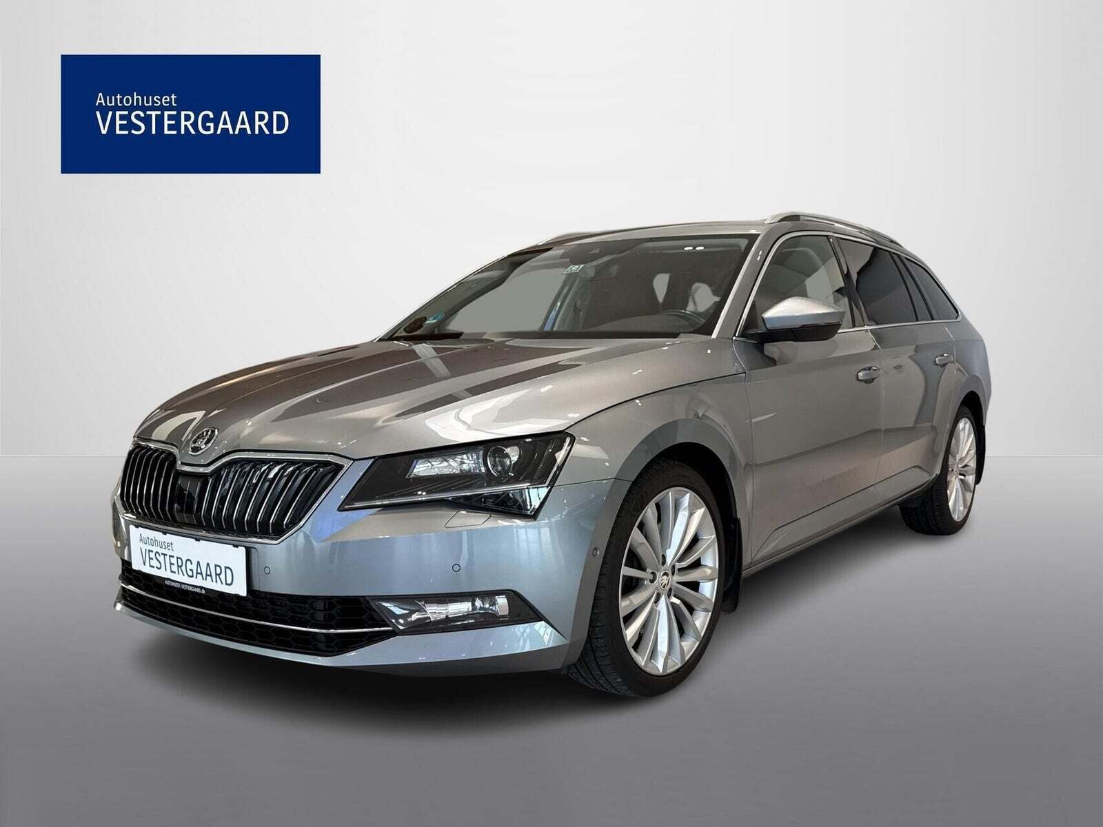 Skoda Superb 2,0 TSi 272 Style Combi DSG 4x4