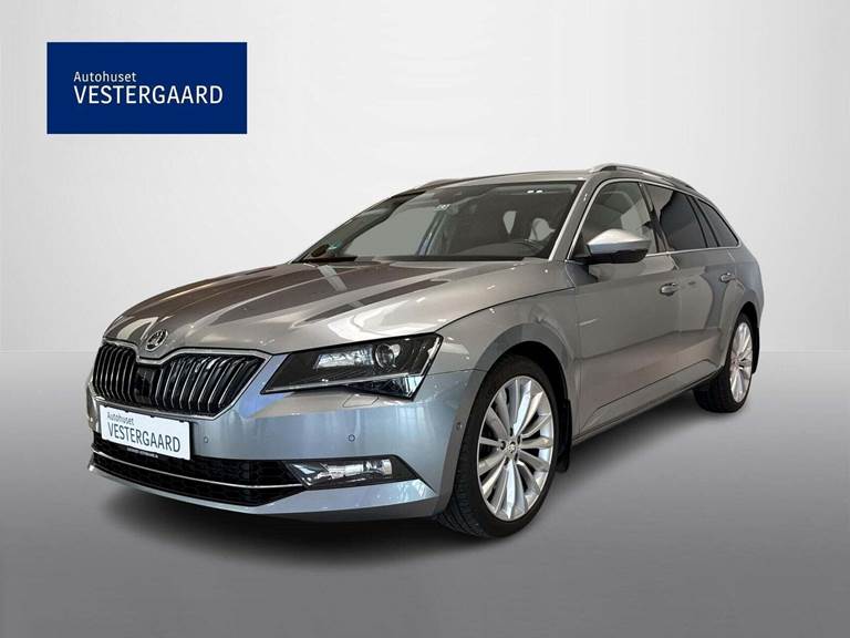 Skoda Superb 2,0 TSi 272 Style Combi DSG 4x4