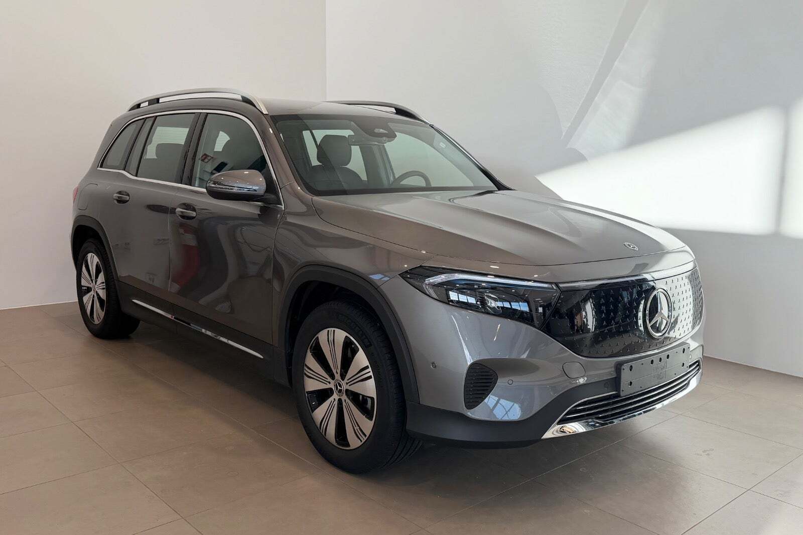 Mercedes EQB250+ Progressive