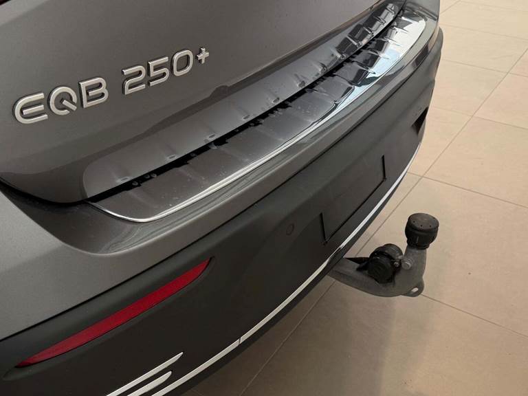 Mercedes EQB250+ Progressive