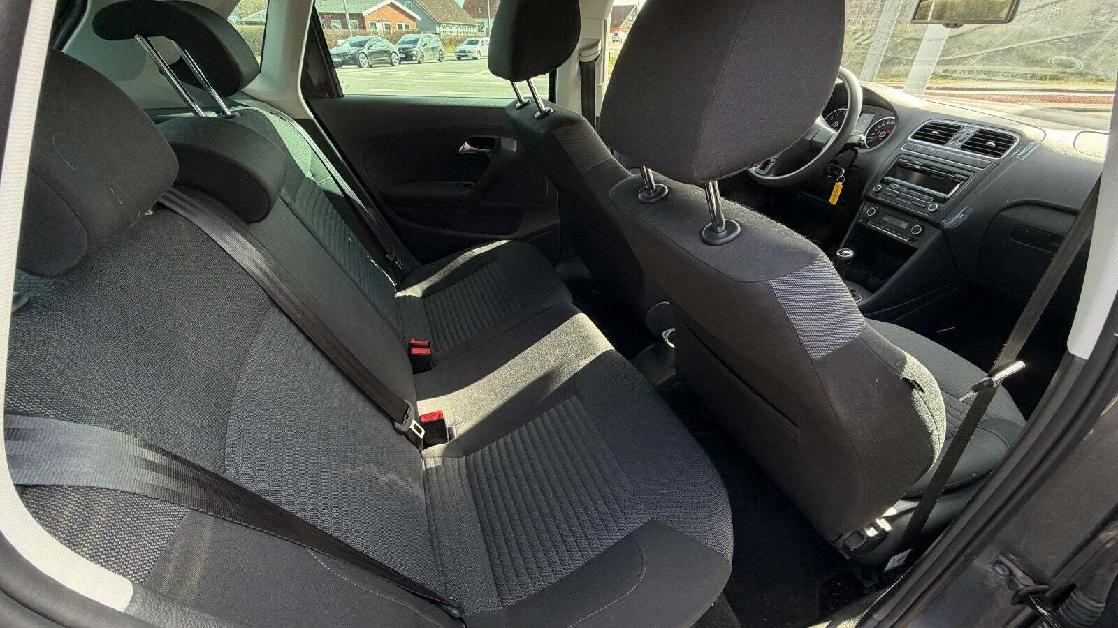 Grå VW Polo fra 2011