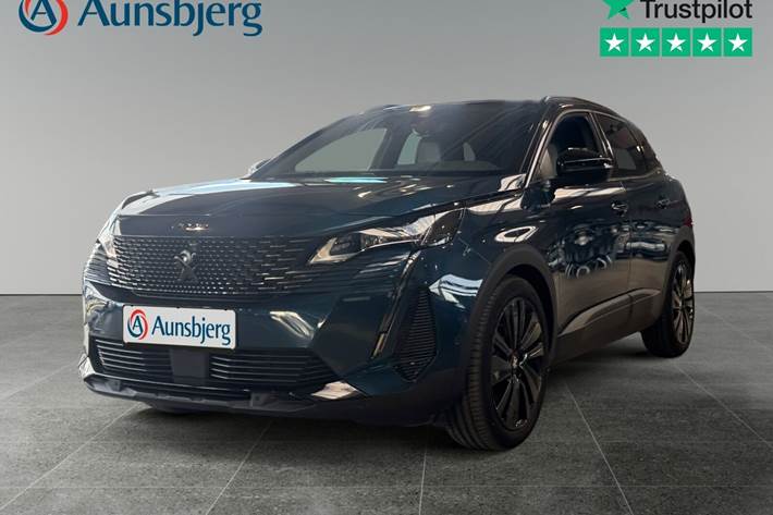 Blå Peugeot 3008 fra 2021