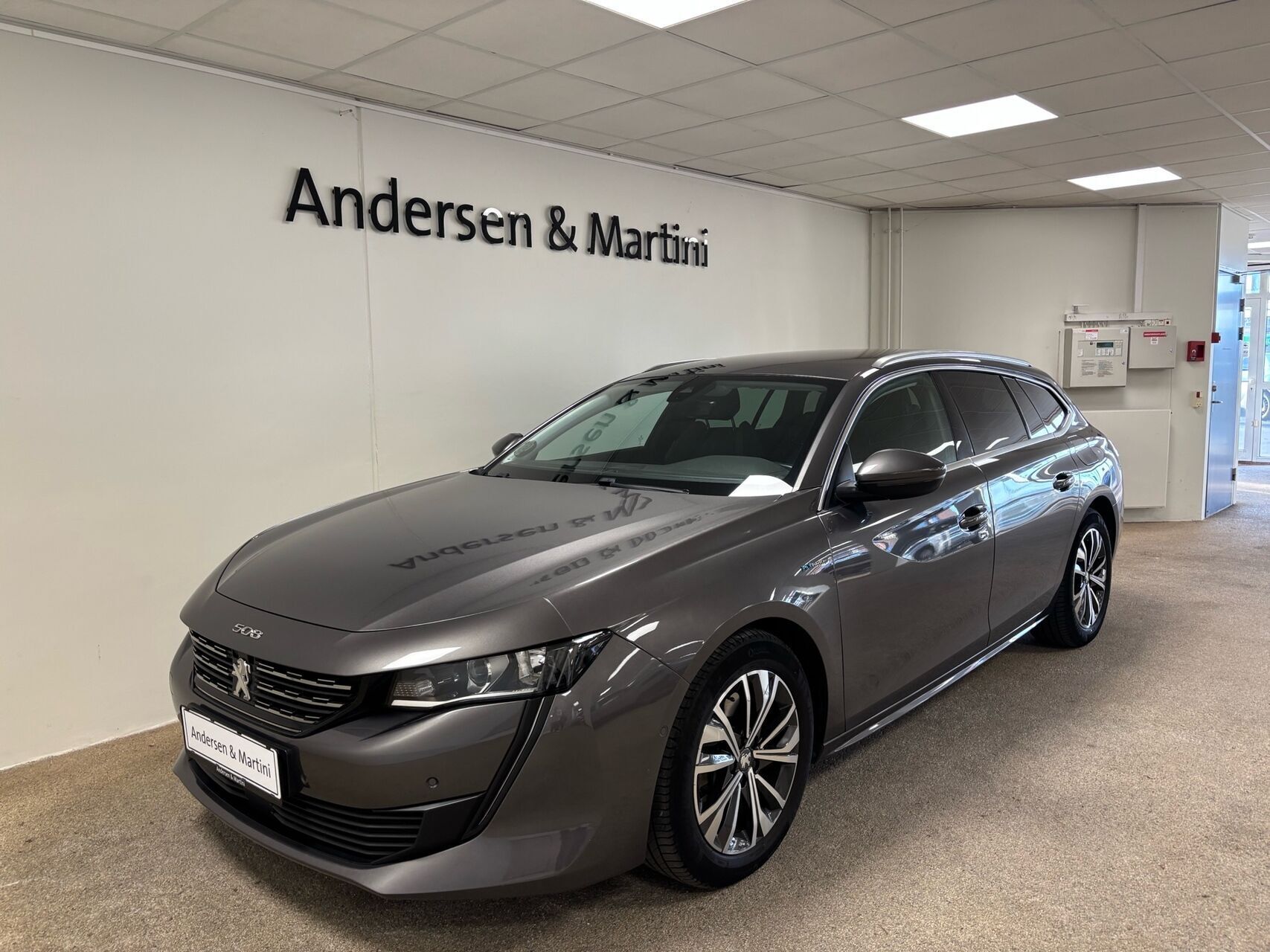 Peugeot 508 1,6 SW Plugin-hybrid Allure Pack EAT8 225HK Stc 8g Aut.