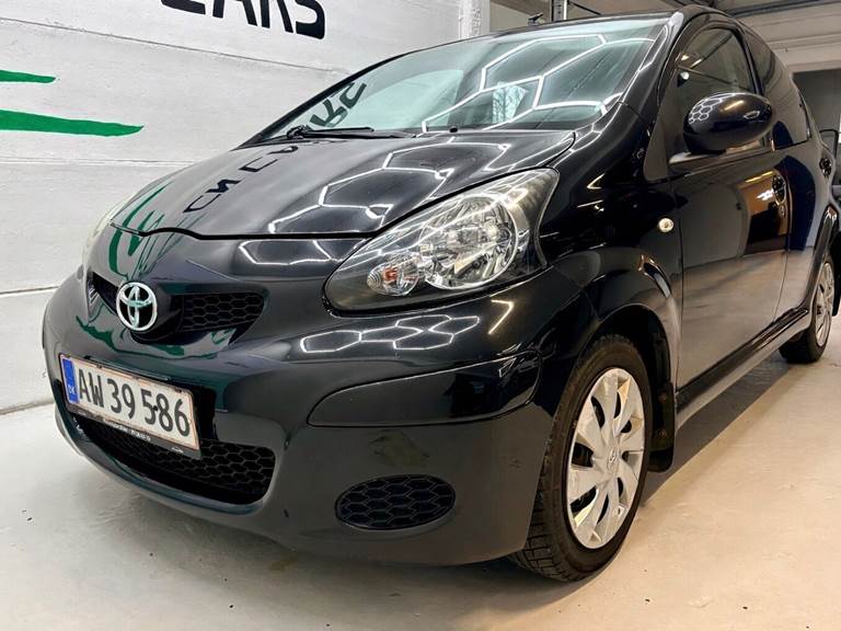 Toyota Aygo 1,0 VSC 68HK 3d