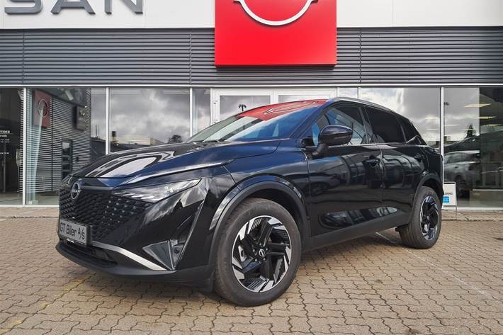 Sort Nissan Qashqai fra 2025