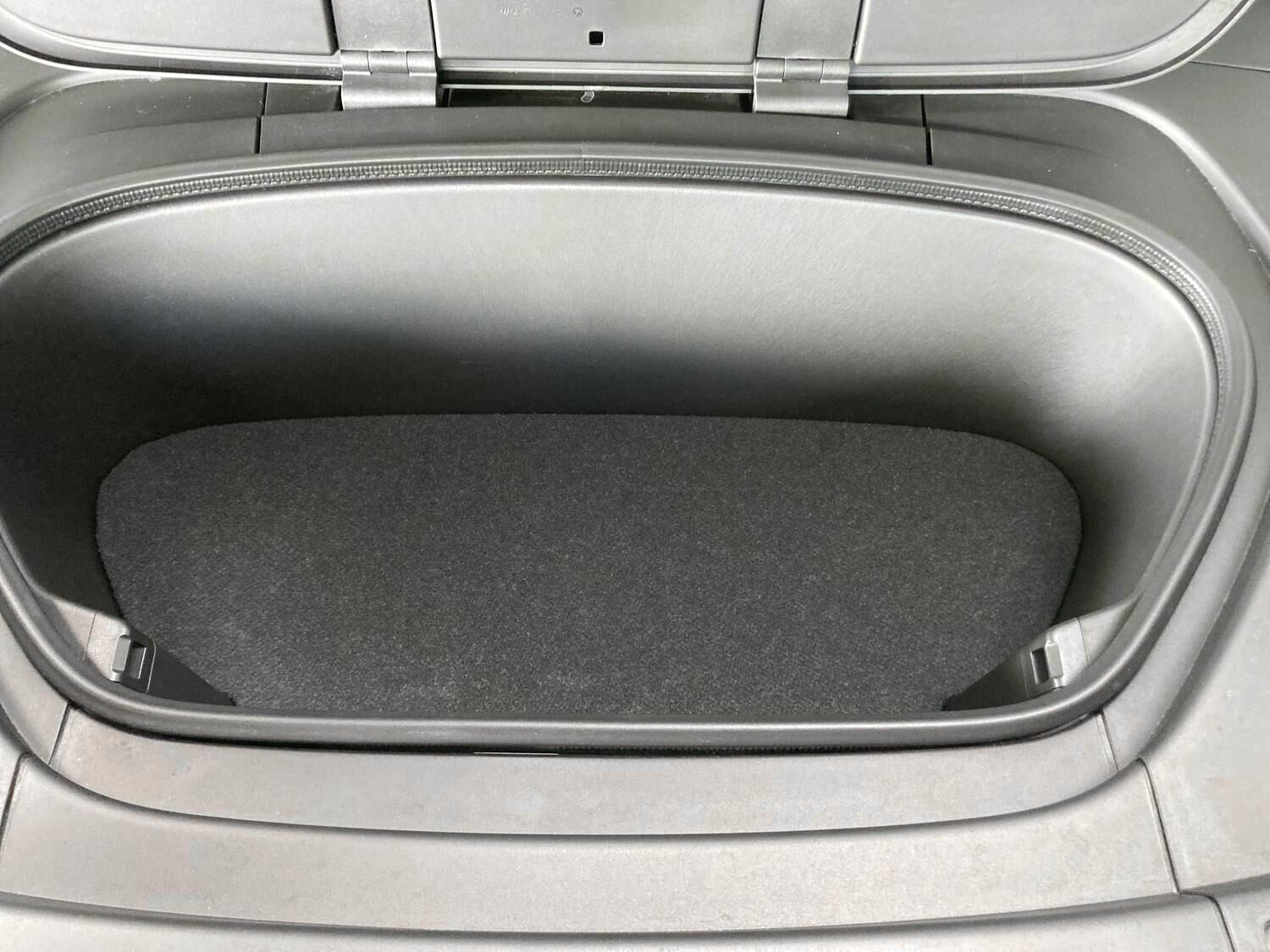 Blå Volvo EC40 fra 2024