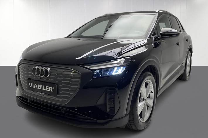 Sort Audi Q4 fra 2024