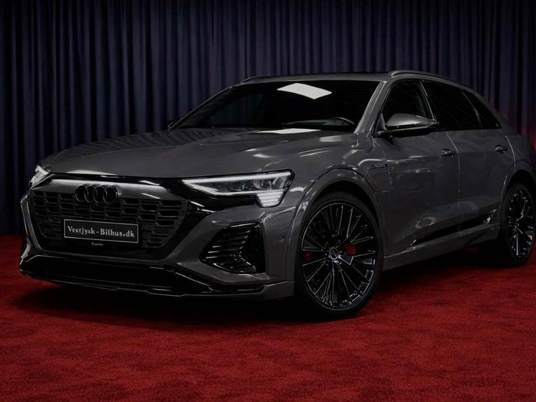 Audi Q8 e-tron 55 S-line quattro
