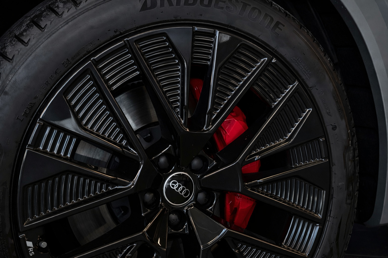 Audi Q8 e-tron 55 S-line quattro