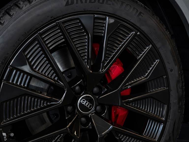 Audi Q8 e-tron 55 S-line quattro